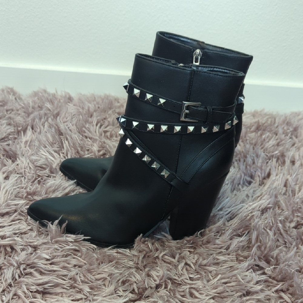 Cape Robbin Black Studded Ankle Booties